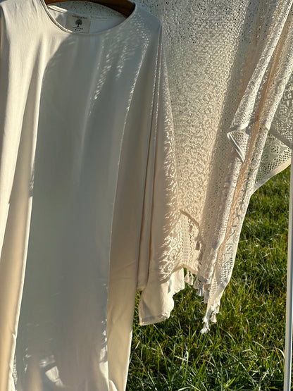 Tencel Lyocell 𝗕𝘂𝘁𝘁𝗲𝗿𝗳𝗹𝘆 Abaya Cream