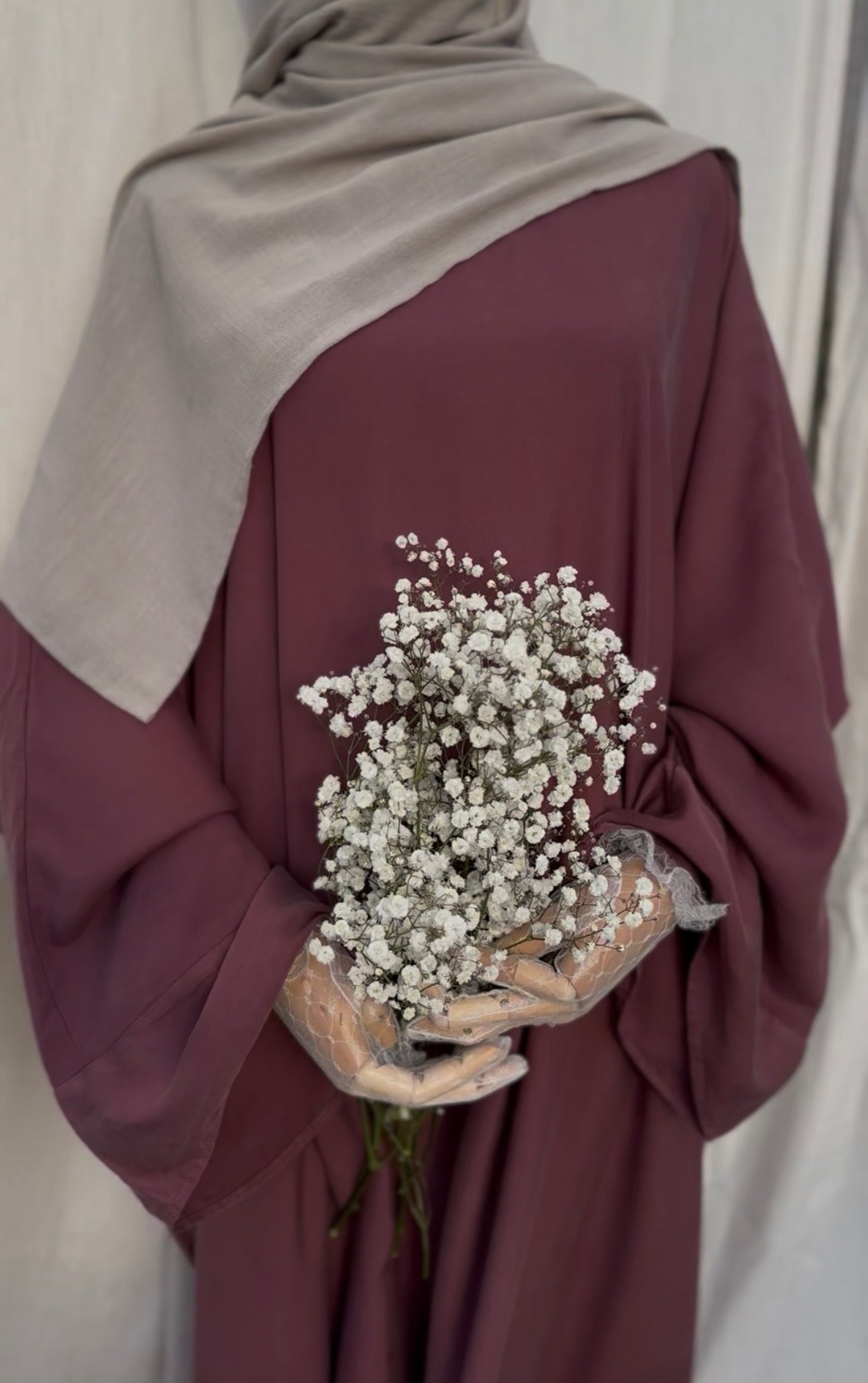 Tencel Lyocell 𝗕𝘂𝘁𝘁𝗲𝗿𝗳𝗹𝘆 Abaya Plum