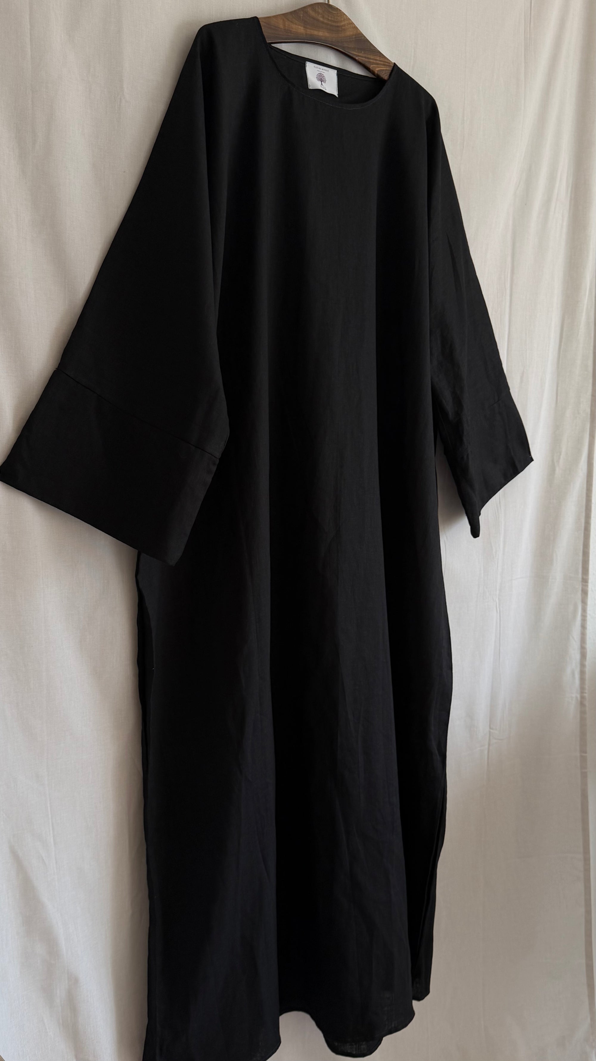 Kattān Abaya Schwarz 100% Leinen