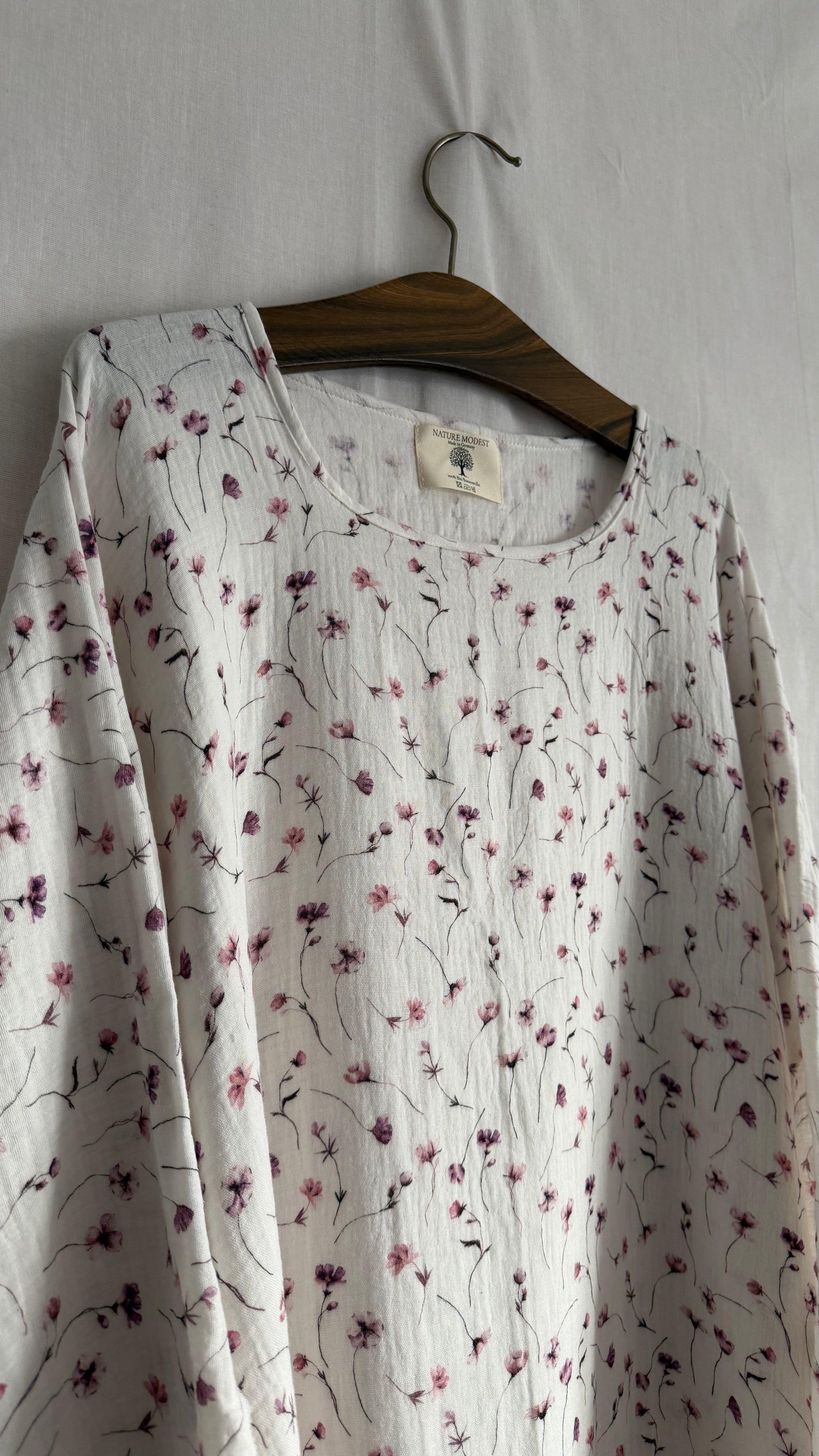 Abaya Baby Flower 100%  BIO Baumwolle ggf. Unterrock benötigt