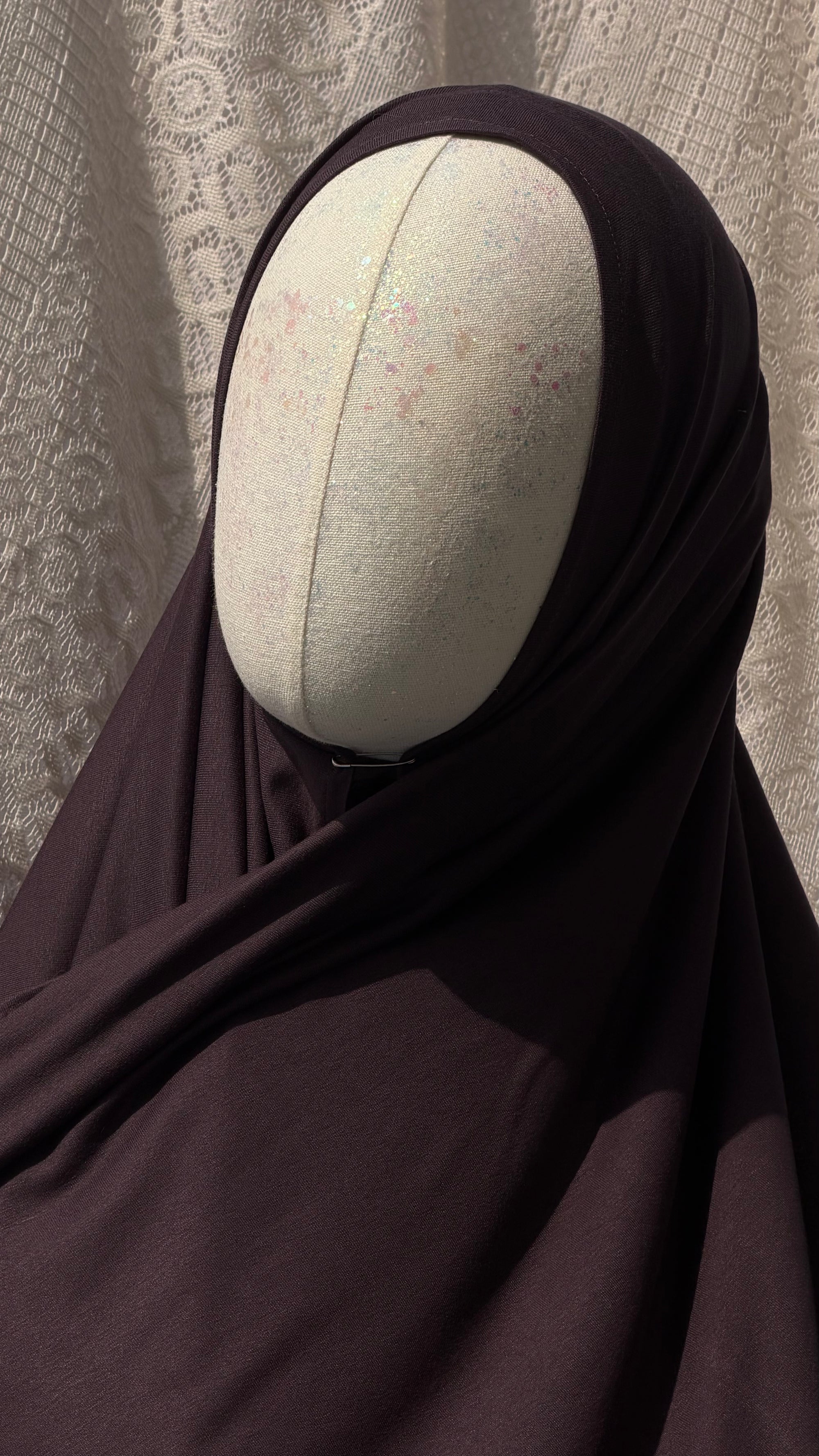 Light Weight Tencel Lyocell Hijab ,,Dark Purple Brown'' 95% Tencel Lyocell 5% Elasthan