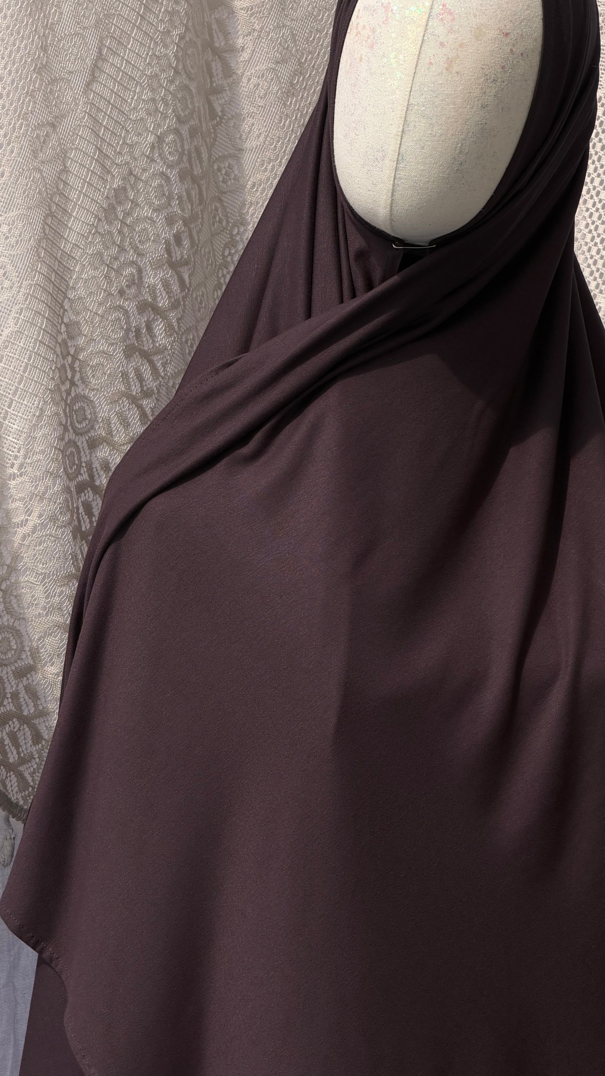 Light Weight Tencel Lyocell Hijab ,,Dark Purple Brown'' 95% Tencel Lyocell 5% Elasthan
