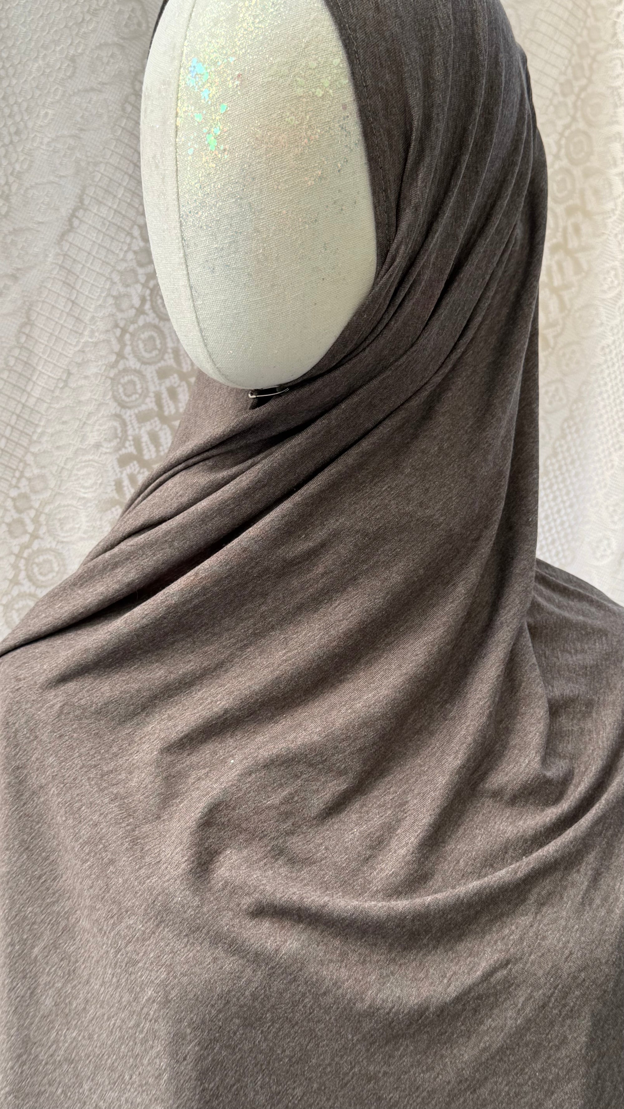 Light Weight Tencel Lyocell Hijab ,,Brun Flocked'' 95% Tencel Lyocell 5% Elasthan