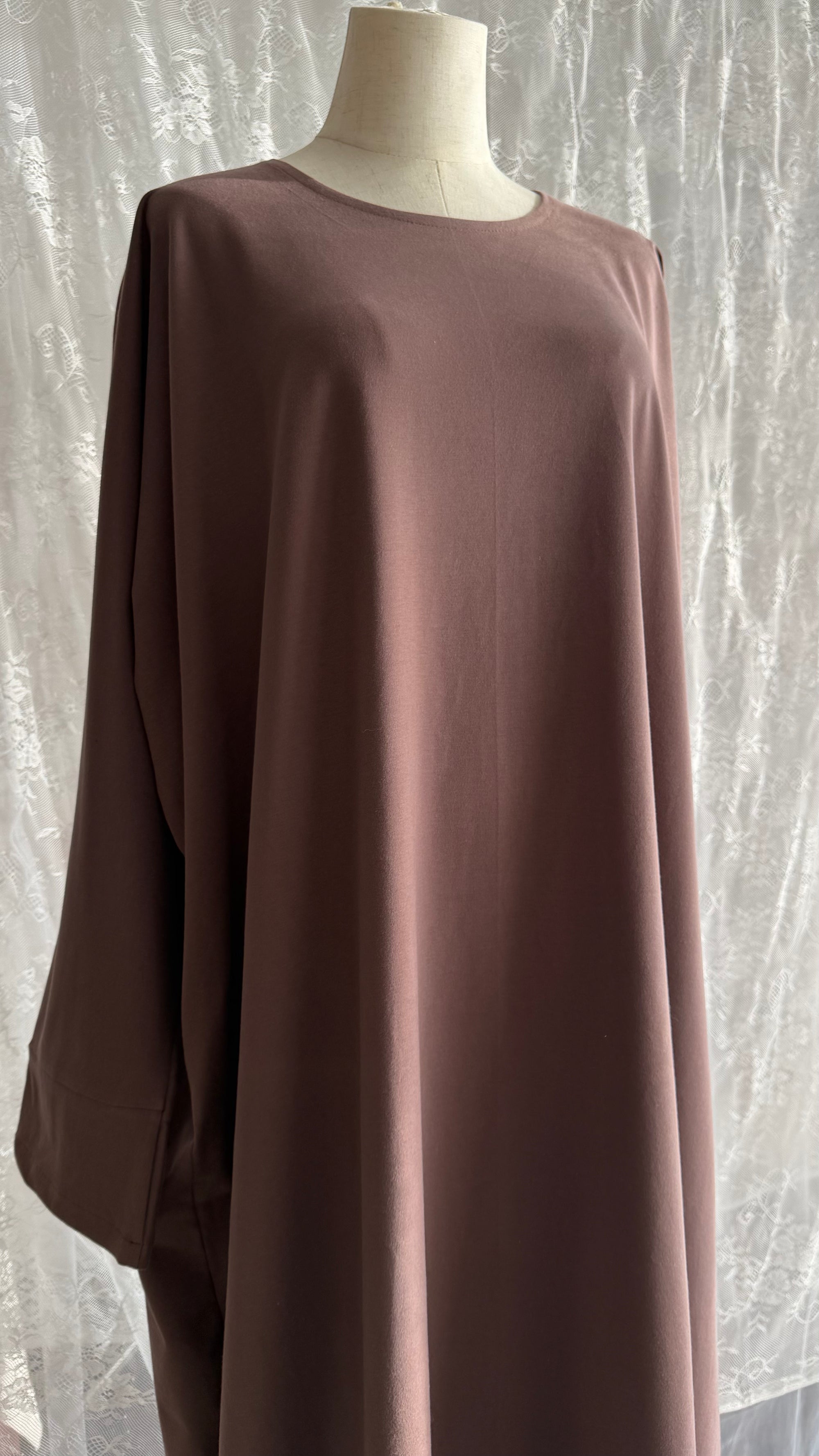 The Basic Abaya Bio Baumwolle Merlot
